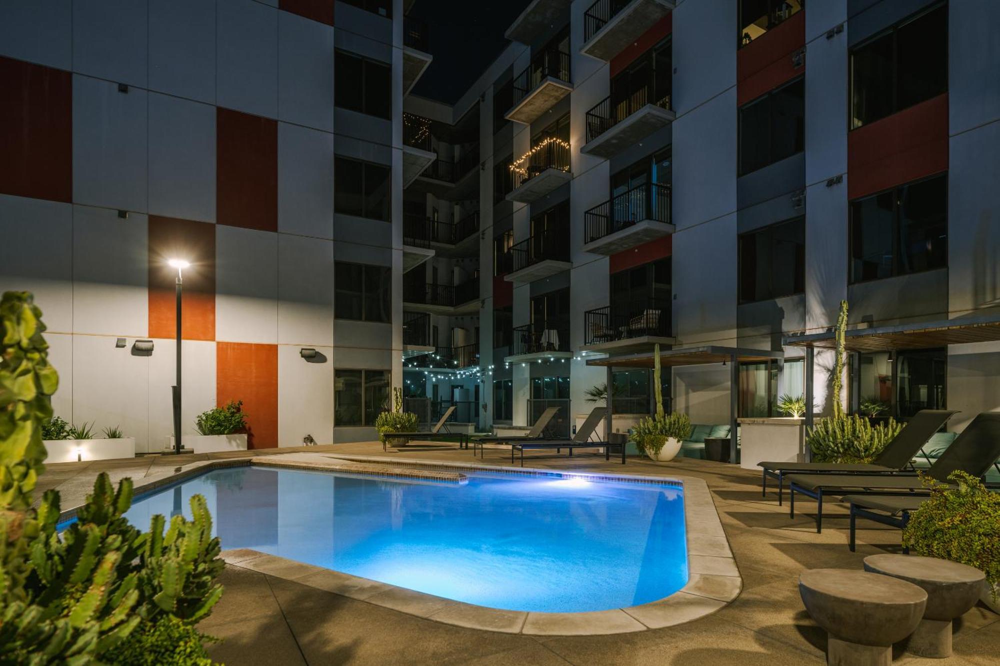 Sonder At Mill Ave Aparthotel Tempe Kültér fotó